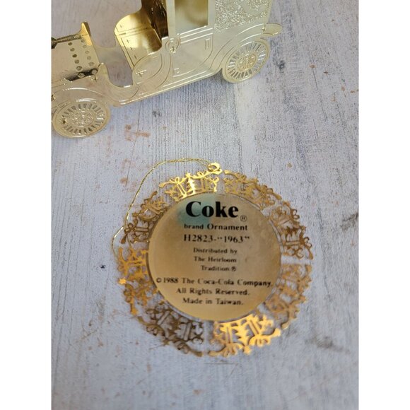 Coke golden tin foil car ornament Xmas vintage unique set - Picture 2 of 6